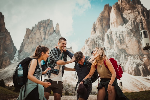 A Dream Road Trip Through the Dolomites with Friends
